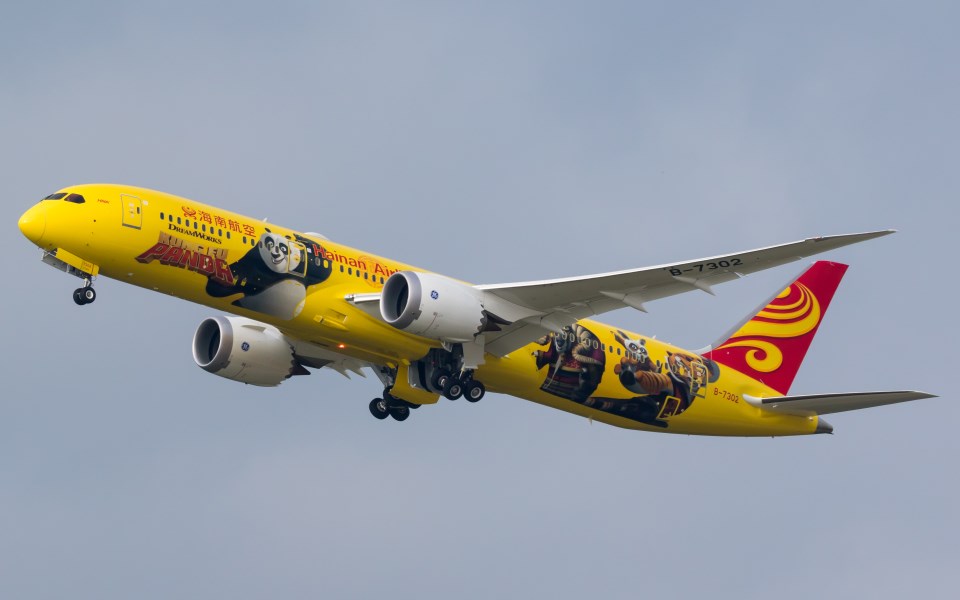 海南航空波音787图片,海南航空波音787座位图 作为一家不断为旅客提供高品质飞行体验的五星航空公司,海南航空一直